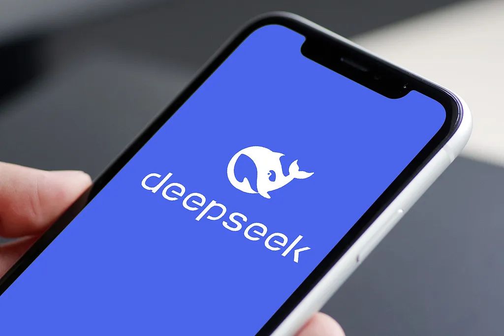 Deepseek：二型糖尿病血糖控制调整建议